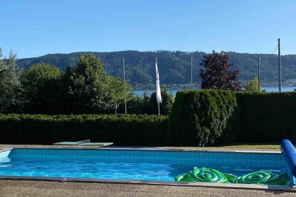 Die Seeblume - Ferienwohnung Mit Pool Und Seeblick Bodman-Ludwigshafen Exterior foto